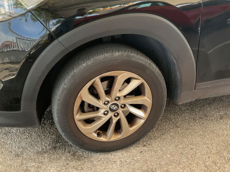 Hyundai Tucson 1.6 Link BlueDrive 2WD 2018 – снимка 3