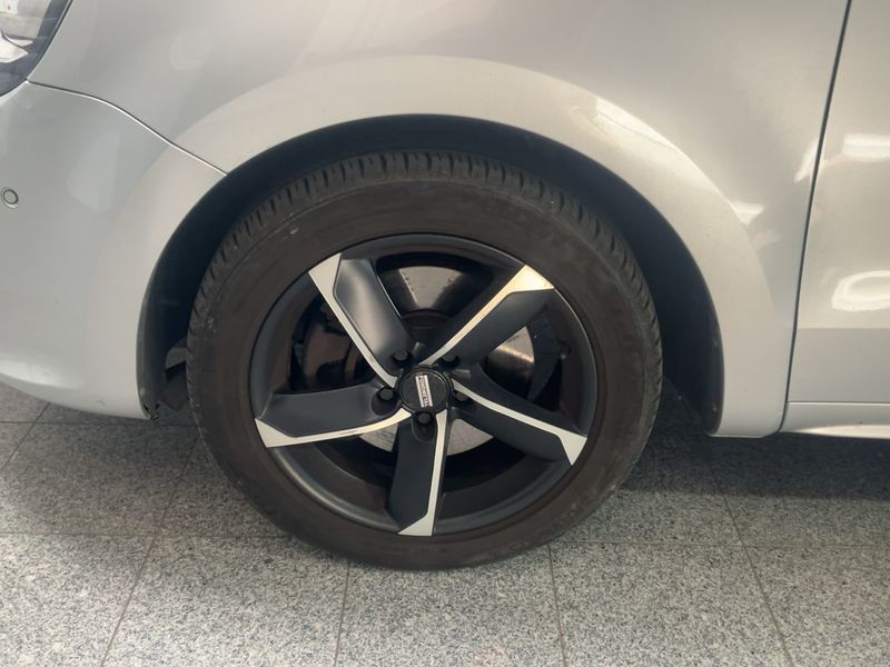 Volkswagen Sharan 2.0 TDI Highline 4Motion BlueMotion Tech 2014 – снимка 3