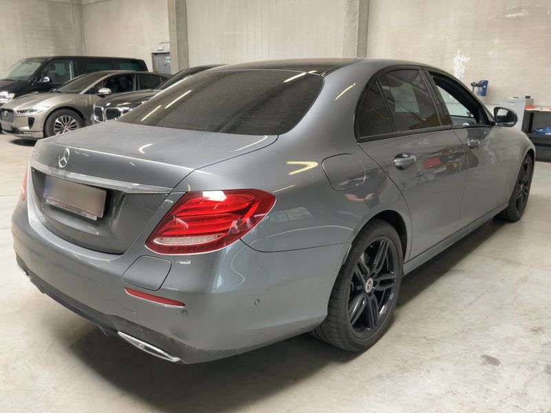 Mercedes-Benz E-Klasse E 300 de AMG Line 2021 – снимка 8