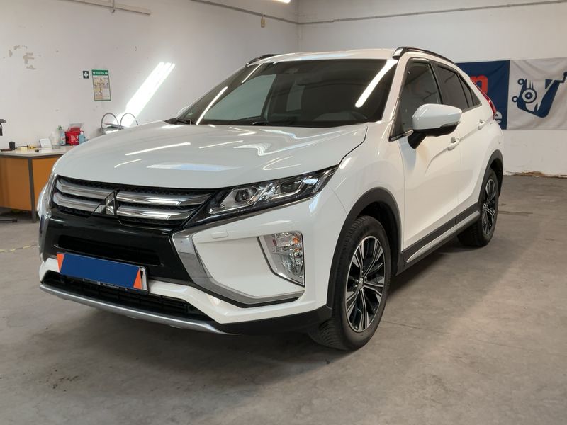 Mitsubishi Eclipse Cross 1.5 T-MIVEC Active+ 4WD 2020 – снимка 2