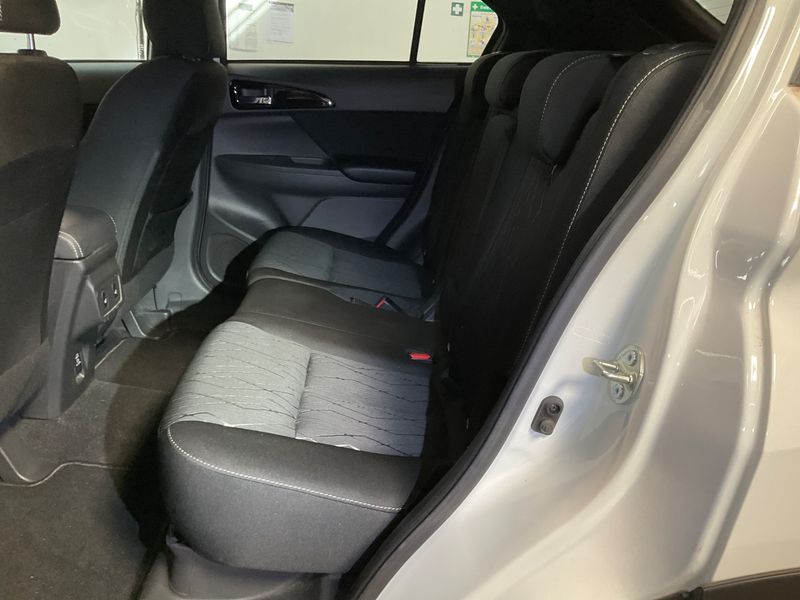 Mitsubishi Eclipse Cross 1.5 T-MIVEC Active+ 4WD 2020 – снимка 33