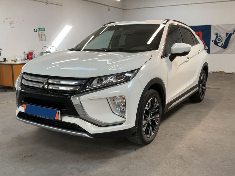 Mitsubishi Eclipse Cross 1.5 T-MIVEC Active+ 4WD 2020 – снимка 1
