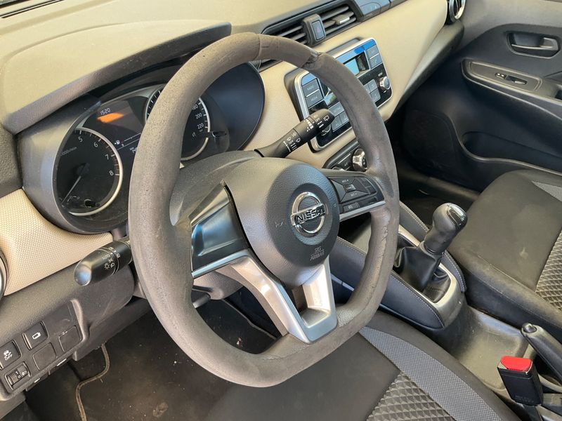 Nissan Micra 1.0 Business 2018 – снимка 24