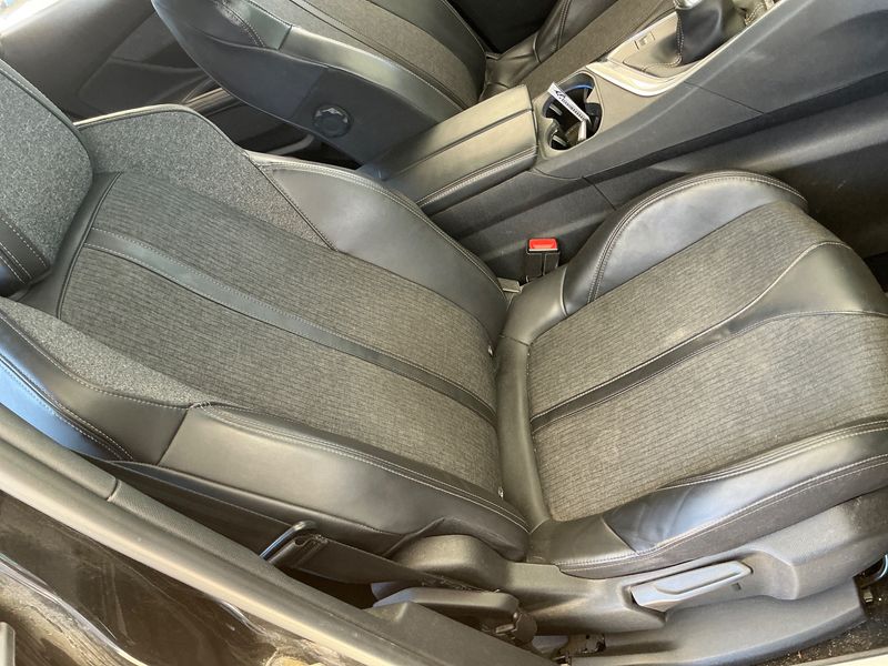 Peugeot 3008 1.2 e-THP GT Line 2018 – снимка 26