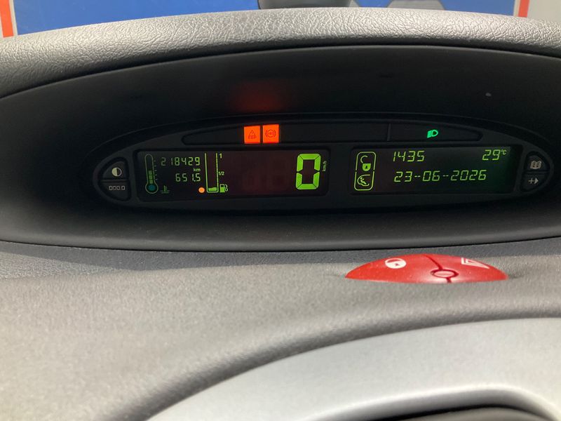 Citroen Xsara Picasso 1.6 HDi Tendance 2008 – снимка 4