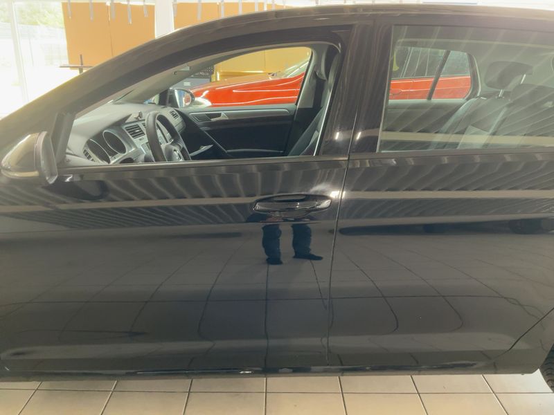 Volkswagen Golf VII 1.2 TSI Trendline BlueMotion Tech 2017 – снимка 4