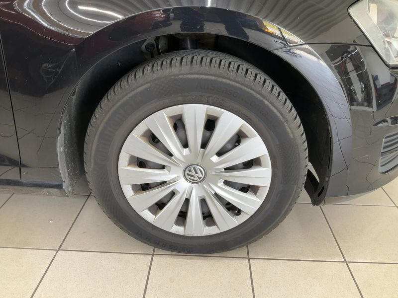 Volkswagen Golf VII 1.2 TSI Trendline BlueMotion Tech 2017 – снимка 11