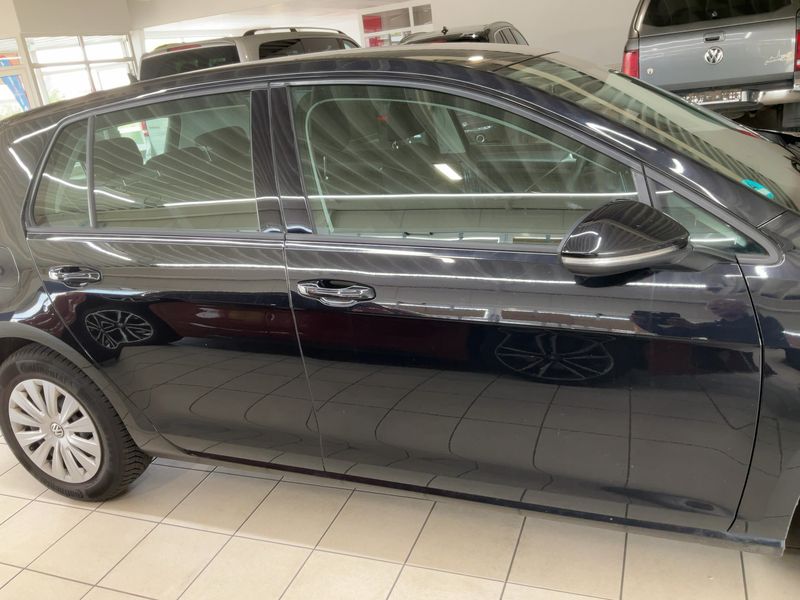 Volkswagen Golf VII 1.2 TSI Trendline BlueMotion Tech 2017 – снимка 10