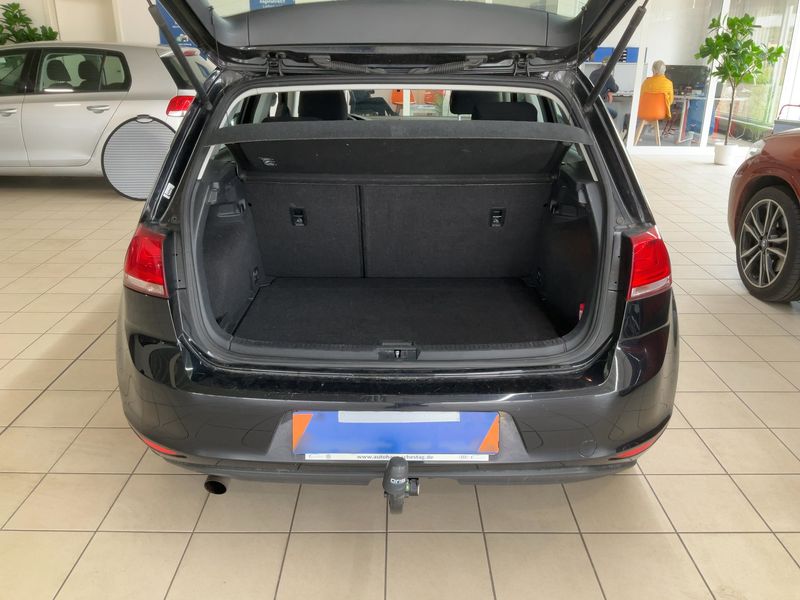 Volkswagen Golf VII 1.2 TSI Trendline BlueMotion Tech 2017 – снимка 15