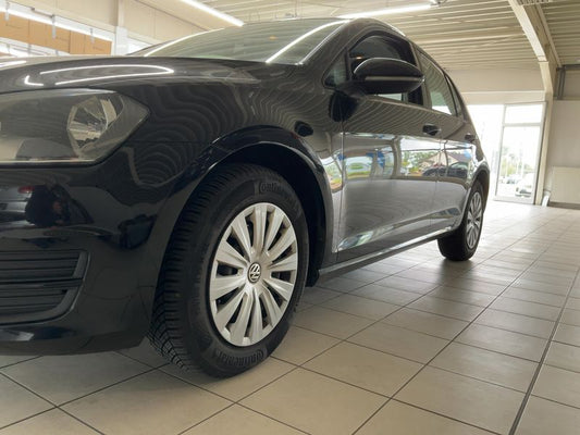 Volkswagen Golf VII 1.2 TSI Trendline BlueMotion Tech 2017 – снимка 2