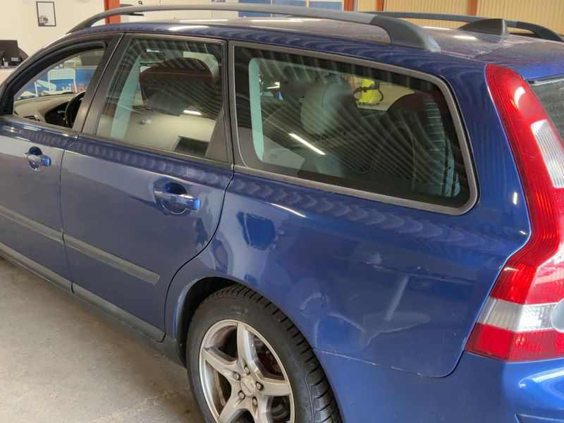 Volvo V50 2.5 T5 Kinetic 2006 – снимка 6
