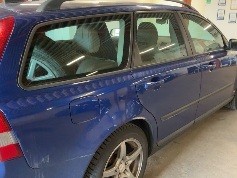 Volvo V50 2.5 T5 Kinetic 2006 – снимка 8