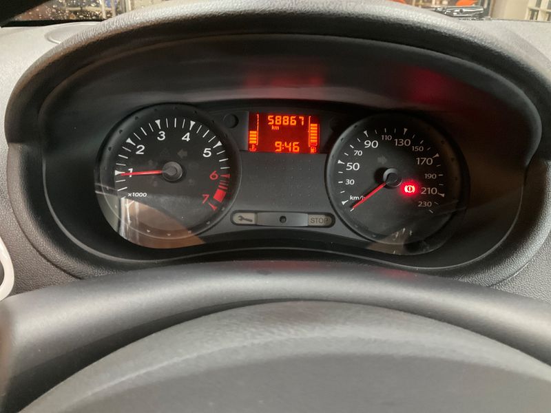 Renault Clio 1.2 YAHOO! 2012 – снимка 4
