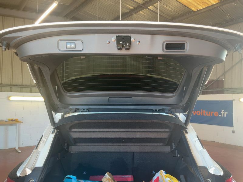 Nissan Qashqai 1.3 DIG-T Mild-Hybrid Tekna 2022 – снимка 15