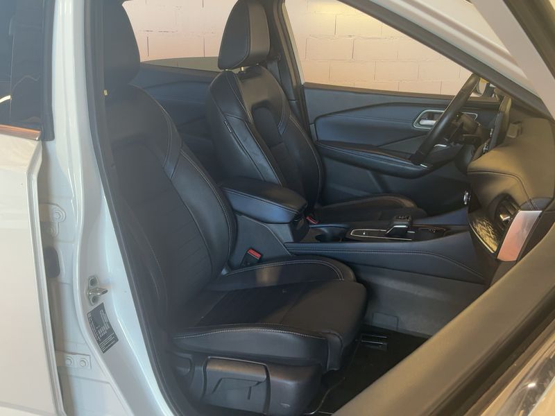 Nissan Qashqai 1.3 DIG-T Mild-Hybrid Tekna 2022 – снимка 16