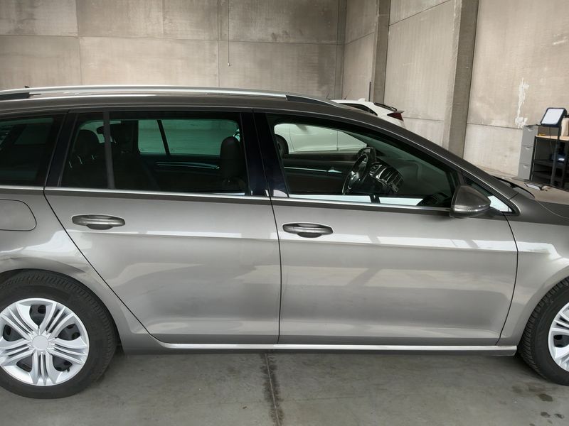 Volkswagen Golf VII 2.0 TDI Highline BlueMotion Tech 2014 – снимка 10