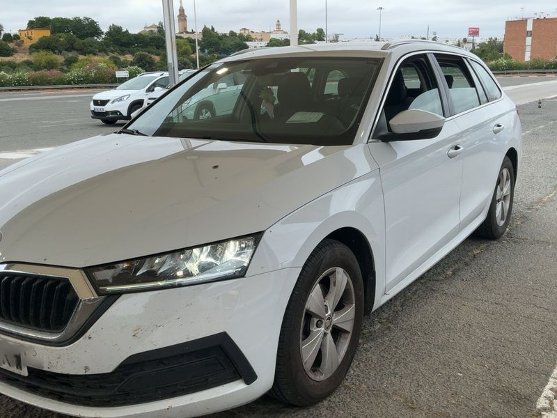 Skoda Octavia 2.0 TDI Ambition 2021 – снимка 2
