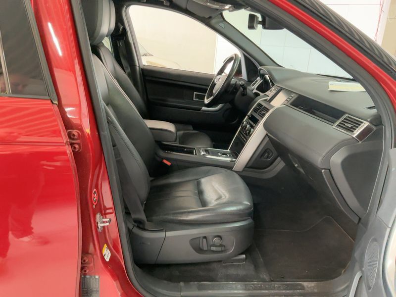 Land Rover Discovery Sport 2.0 Td4 SE AWD 2018 – снимка 17