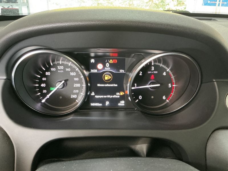 Land Rover Discovery Sport 2.0 Td4 SE AWD 2018 – снимка 19