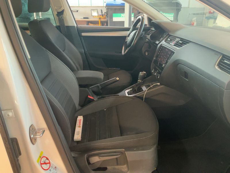 Skoda Octavia 1.4 TSI Ambition 2017 – снимка 16