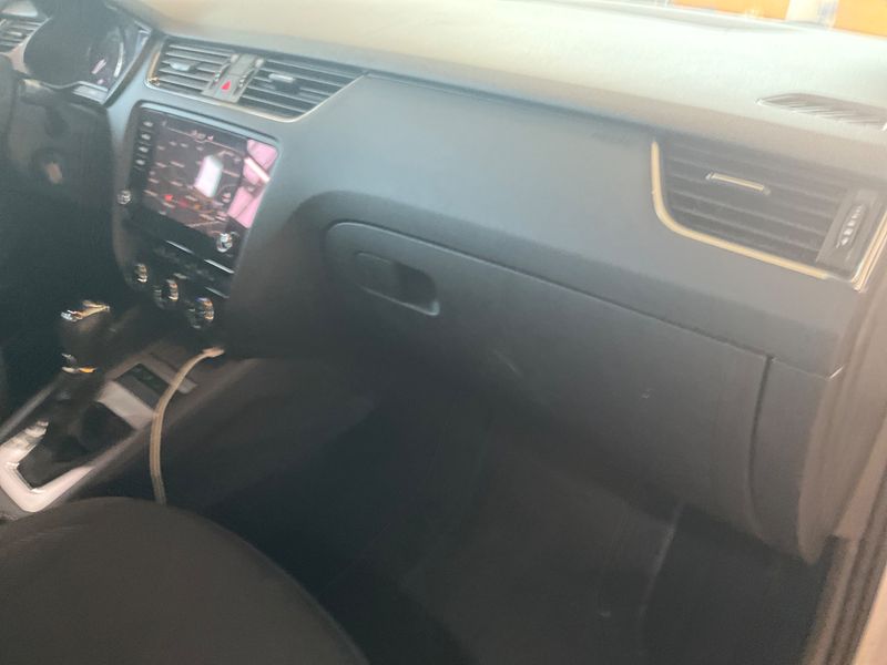 Skoda Octavia 1.4 TSI Ambition 2017 – снимка 34