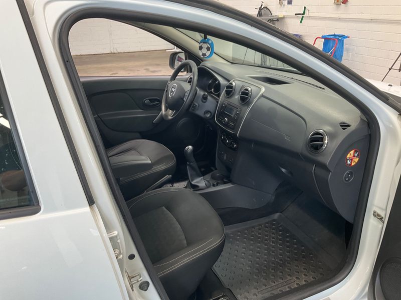 Dacia Logan MCV 0.9 TCe Laureate 2016 – снимка 3