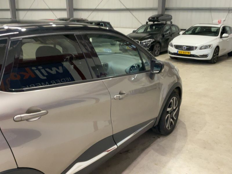 Renault Captur 1.2 TCe Zen 2013 – снимка 10