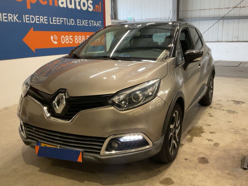 Renault Captur 1.2 TCe Zen 2013 – снимка 1