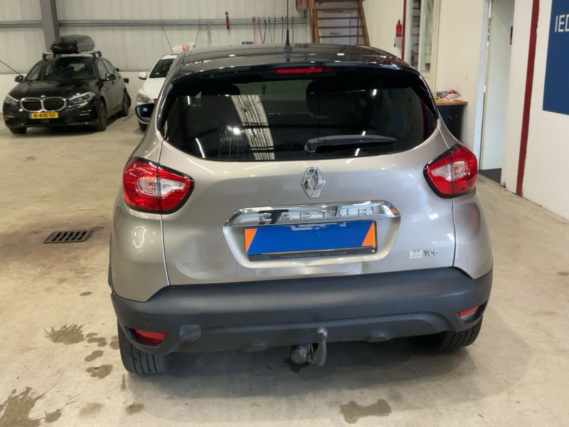 Renault Captur 1.2 TCe Zen 2013 – снимка 7