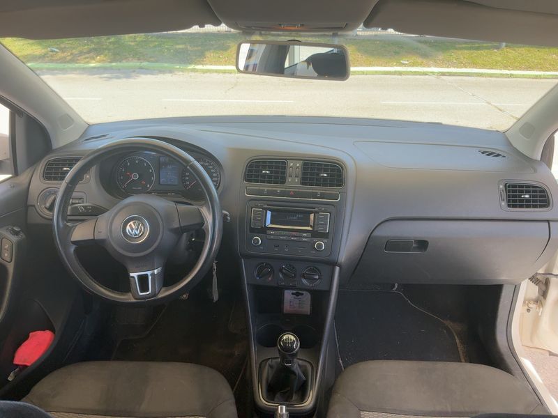 Volkswagen Polo 1.2 Advance BlueMotion Tech 2014 – снимка 17
