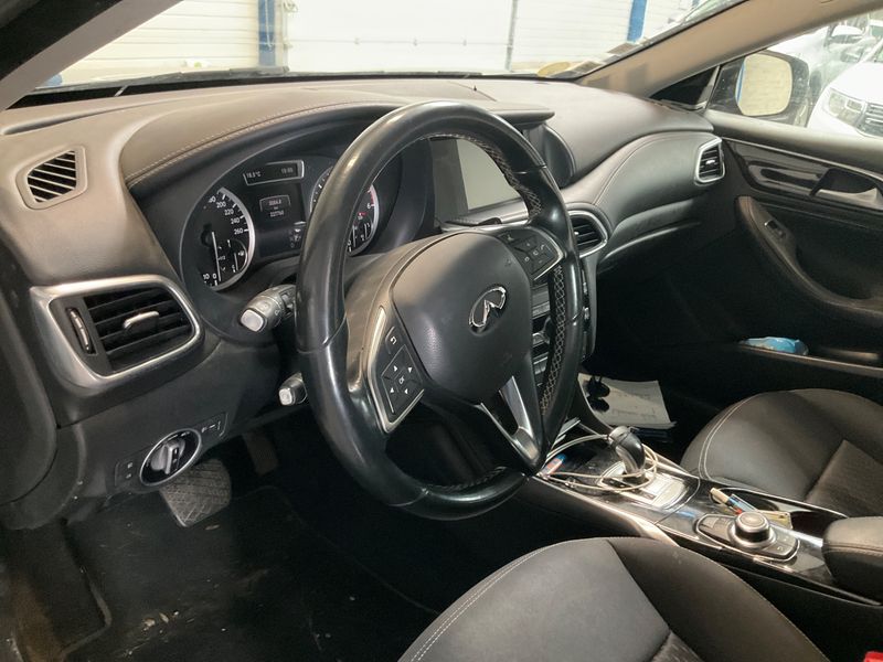 Infiniti QX30 2.2 Diesel Premium 2018 – снимка 25