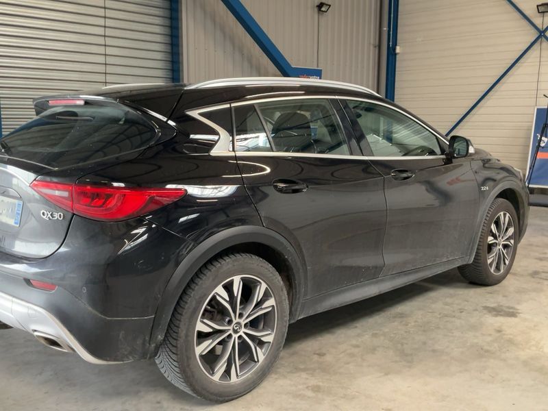 Infiniti QX30 2.2 Diesel Premium 2018 – снимка 8