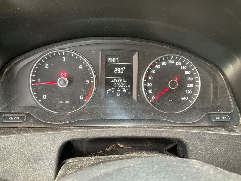 Volkswagen T5 Kombi 2.0 TDI 2014 – снимка 13