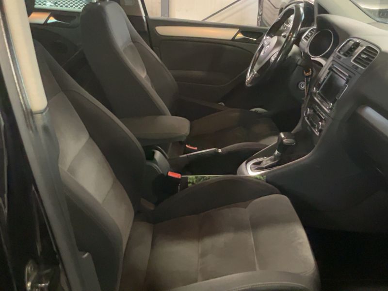 Volkswagen Golf VI 1.6 TDI Carat 2009 – снимка 16
