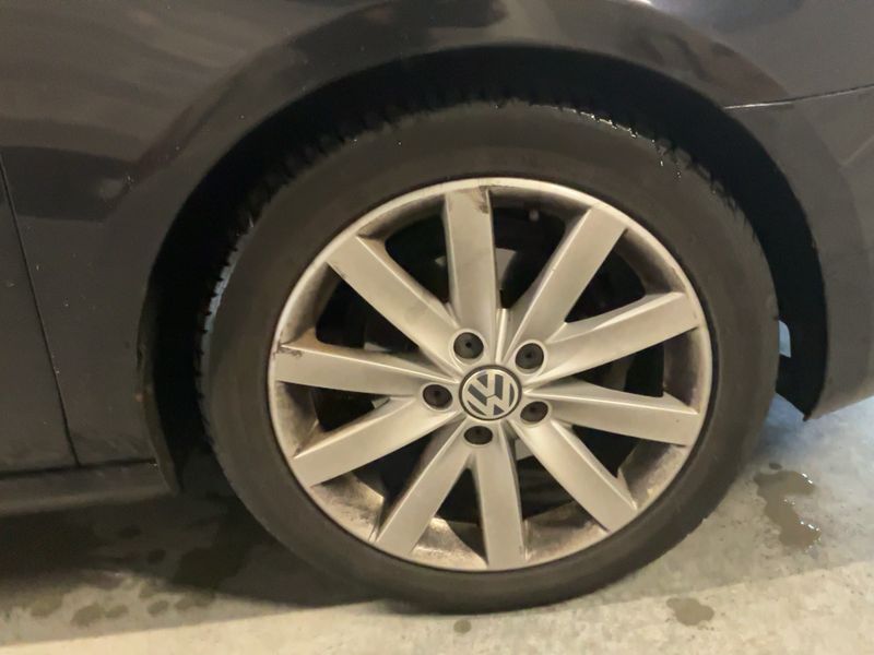 Volkswagen Golf VI 1.6 TDI Carat 2009 – снимка 11