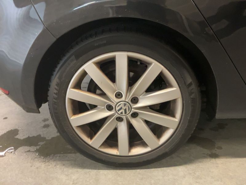 Volkswagen Golf VI 1.6 TDI Carat 2009 – снимка 9