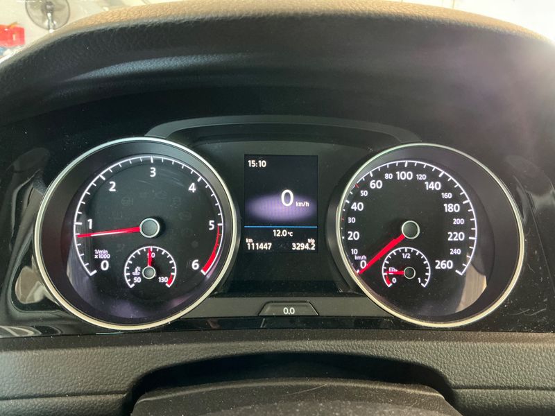 Volkswagen Golf VII 1.6 TDI Allstar BlueMotion Tech 2016 – снимка 18