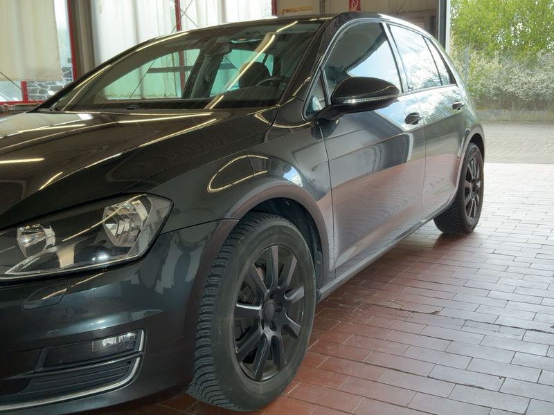 Volkswagen Golf VII 1.6 TDI Allstar BlueMotion Tech 2016 – снимка 2