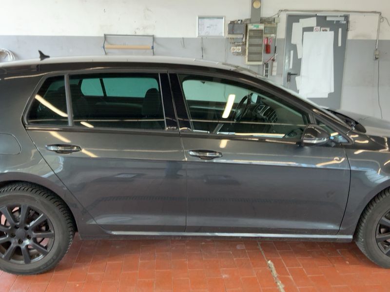 Volkswagen Golf VII 1.6 TDI Allstar BlueMotion Tech 2016 – снимка 10