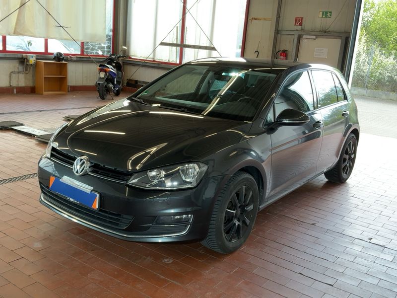 Volkswagen Golf VII 1.6 TDI Allstar BlueMotion Tech 2016 – снимка 1