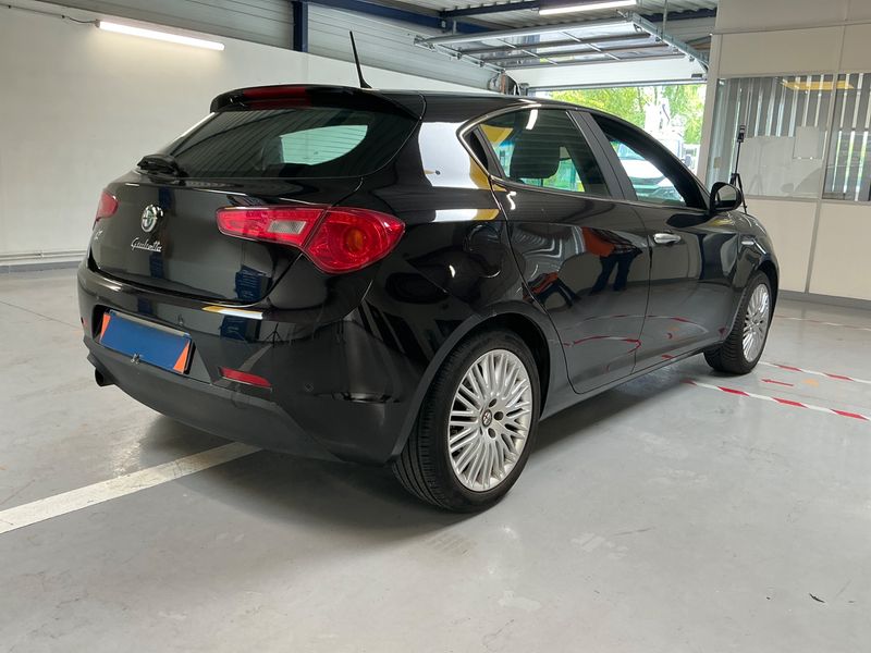 Alfa Romeo Giulietta 1.4 Turbo Turismo 2013 – снимка 2
