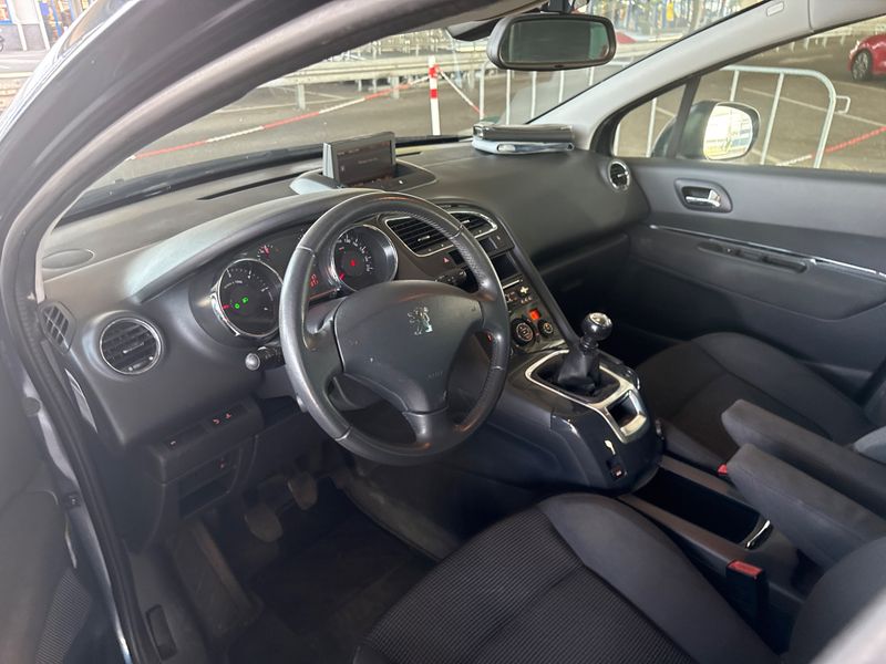 Peugeot 5008 2.0 HDi Business-Line 2012 – снимка на щета