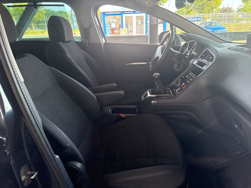 Peugeot 5008 2.0 HDi Business-Line 2012 – снимка 3