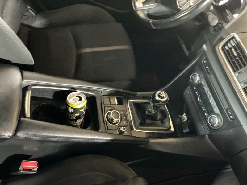Mazda 3 2.2 Turbodiesel Revolution 2017 – снимка 47