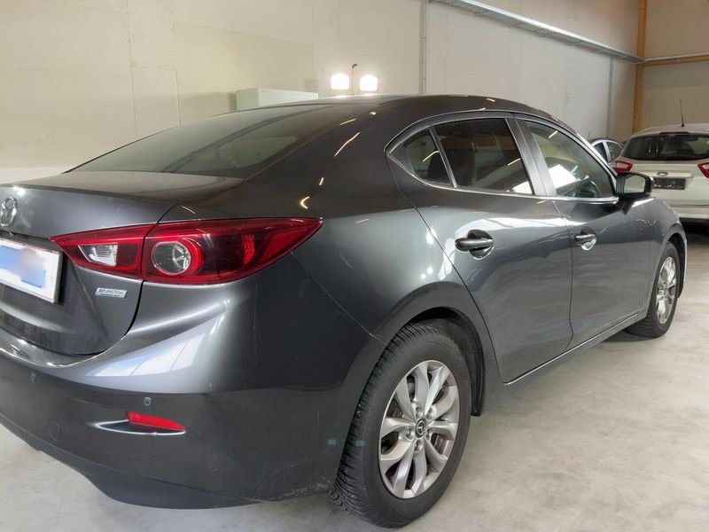 Mazda 3 2.2 Turbodiesel Revolution 2017 – снимка 8
