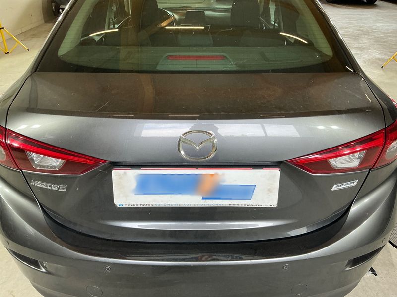 Mazda 3 2.2 Turbodiesel Revolution 2017 – снимка 63