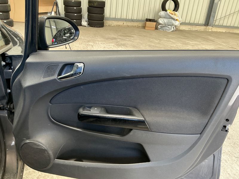 Opel Corsa 1.4 Energy 2014 – снимка 42