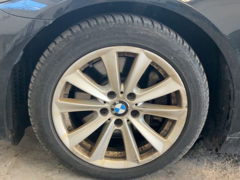 BMW 5er 525d 2011 – снимка 16