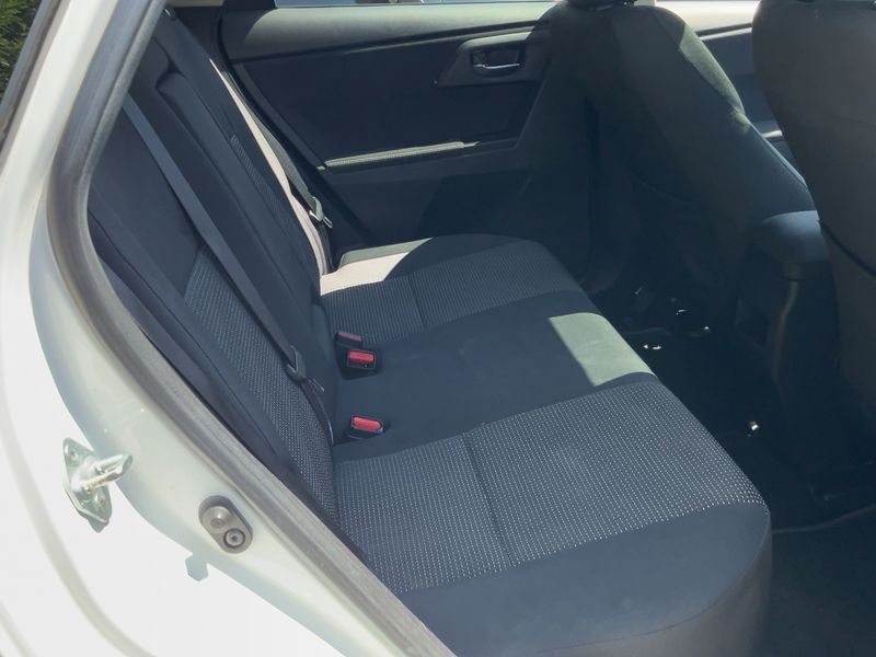 Toyota Auris Touring Sports 2.0 D-4D Life+ 2013 – снимка 20