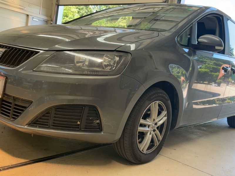 Seat Alhambra 2.0 TDI Business Allrad 2015 – снимка 2